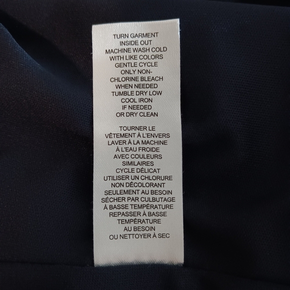 🎁 T TAHARI Gorgeous Navy Blue Jumpsuit  Pleats at V-Neckline w/ Hidden Back Zip - Picture 11 of 11